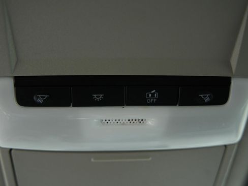 Used 2024 Nissan Altima 2.5 SV image 39