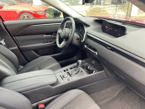 Certified 2025 MAZDA CX-50 AWD 2.5 S w/ Preferred Package image 22