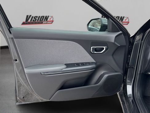 New 2025 Kia K4 EX image 14