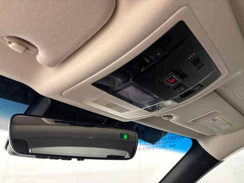 Used 2024 Lexus ES 350 w/ Premium Package FWD image 23