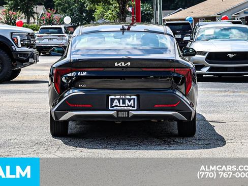 Used 2025 Kia K4 FWD image 12