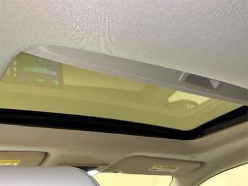 Certified 2026 Honda HR-V EX-L image 14