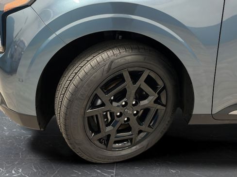 Used 2025 Kia Carnival SX Prestige FWD image 39