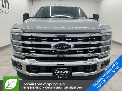 New 2026 Ford F350 Lariat w/ FX4 Off-Road Package image 9