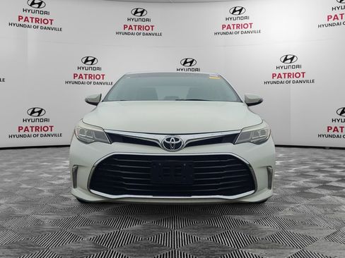 Used 2016 Toyota Avalon Touring FWD image 8