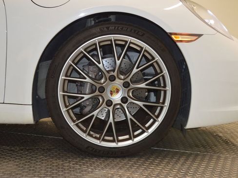 Certified 2019 Porsche 911 Carrera RWD image 15