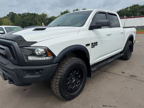 Used 2019 RAM 1500 Warlock AWD/4WD image 9