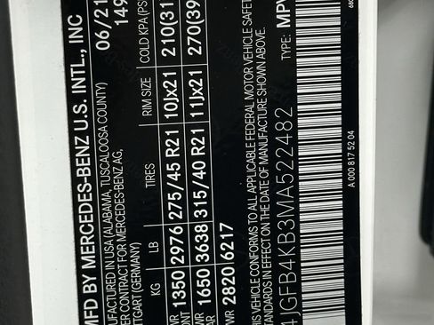 Certified 2021 Mercedes-Benz GLE 350 4MATIC w/ Premium Package image 37