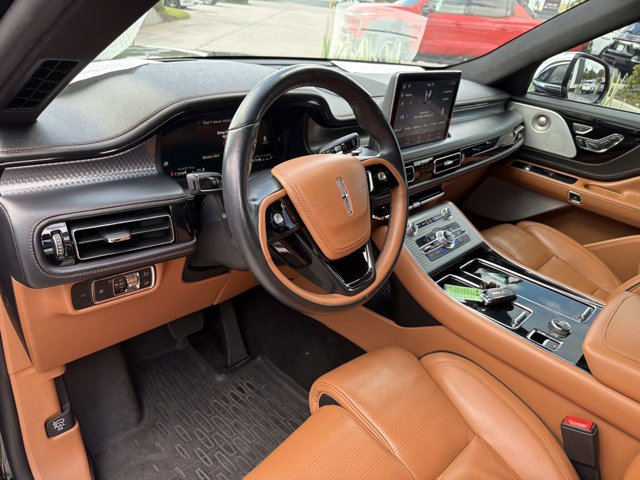 Used 2020 Lincoln Aviator Black Label w/ Dynamic Handling Package AWD/4WD image 15