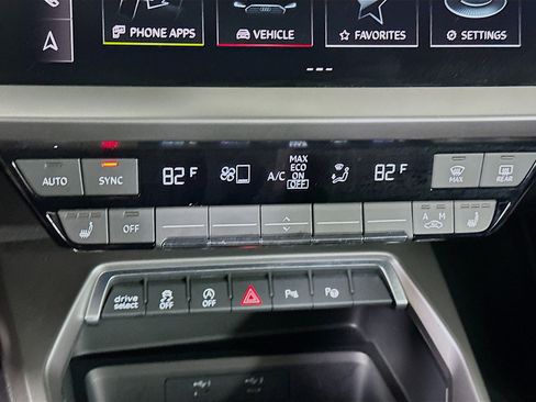 Used 2024 Audi A3 2.0T Premium image 23