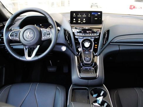 Used 2025 Acura RDX SH-AWD image 35