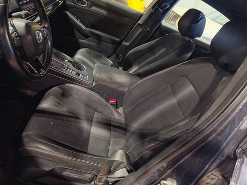 Used 2024 Honda Civic Sport image 6