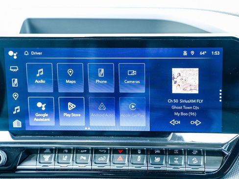 Used 2024 Chevrolet Silverado 2500 ZR2 w/ Snow Plow Prep/Camper Package image 12