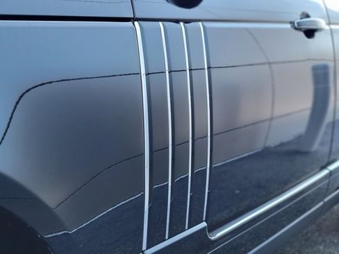 Used 2021 Land Rover Range Rover SV Autobiography Dynamic image 46