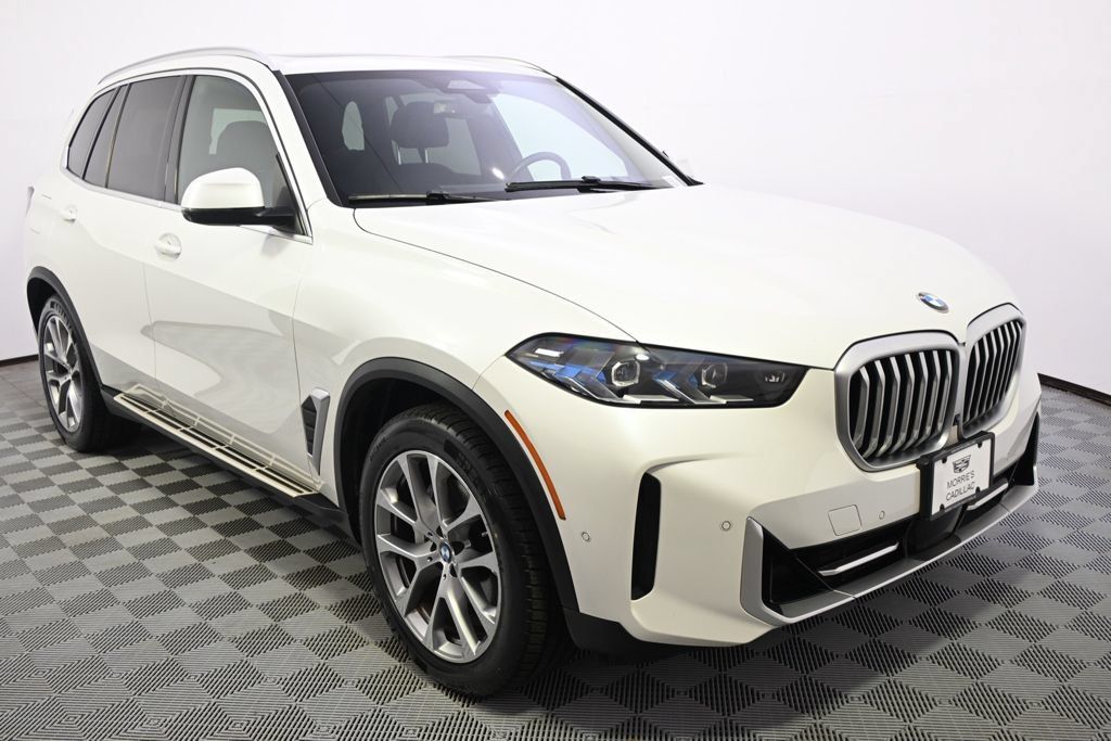 Used 2024 BMW X5 xDrive40i AWD/4WD image 8