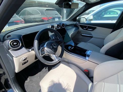 Certified 2026 Mercedes-Benz GLC 300 image 7
