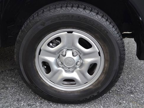 Used 2008 Toyota Tacoma 2WD Regular Cab image 14