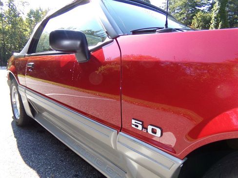 Used 1991 Ford Mustang GT image 18