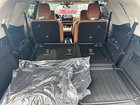 New 2026 Nissan Pathfinder Platinum w/ Cargo Package AWD/4WD image 20