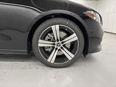 Certified 2025 Mercedes-Benz C 300 Sedan image 12