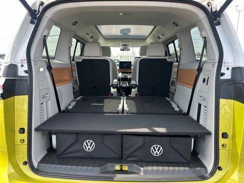 New 2025 Volkswagen ID. Buzz 1st Edition AWD/4WD image 27