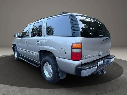 Used 2003 GMC Yukon SLT w/ 1SD Preferred Equipment Group image 3
