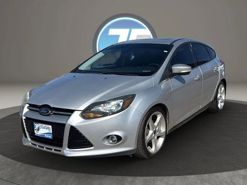 Used 2012 Ford Focus Titanium image 7