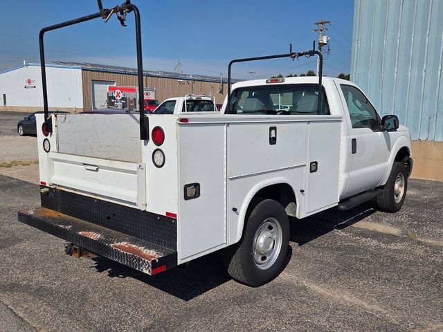 Used 2016 Ford F250 XL AWD/4WD image 3