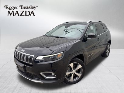 Used 2019 Jeep Cherokee Limited w/ Luxury Group