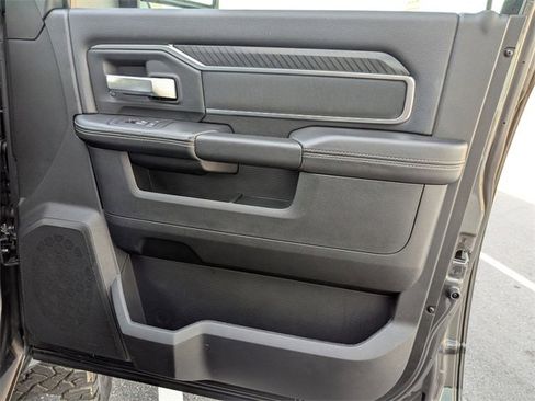 New 2025 RAM 2500 Big Horn image 38