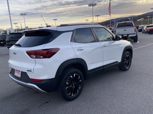 Used 2023 Chevrolet TrailBlazer LT w/ Convenience Package image 5