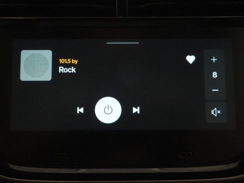Used 2024 Rivian R1S AWD Adventure image 30