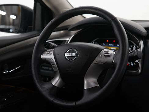 Used 2018 Nissan Murano SL w/ Moonroof Package AWD/4WD image 14