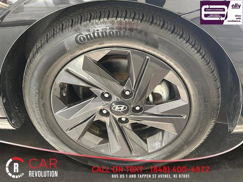 Used 2022 Hyundai Elantra SEL w/ Convenience Package FWD image 45