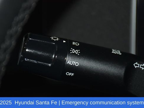 Used 2025 Hyundai Santa Fe SEL AWD/4WD image 11