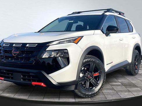 New 2026 Nissan Rogue SV AWD/4WD image 2