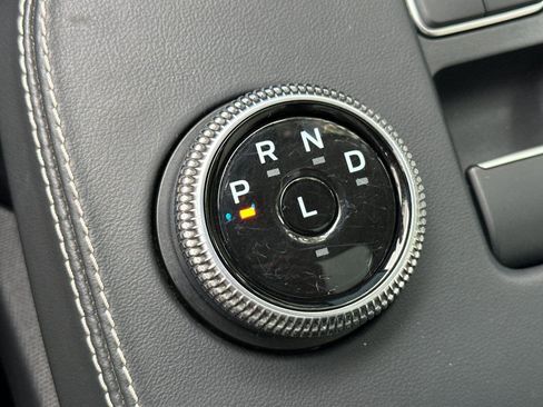 Used 2021 Ford Mustang Mach-E Premium image 21