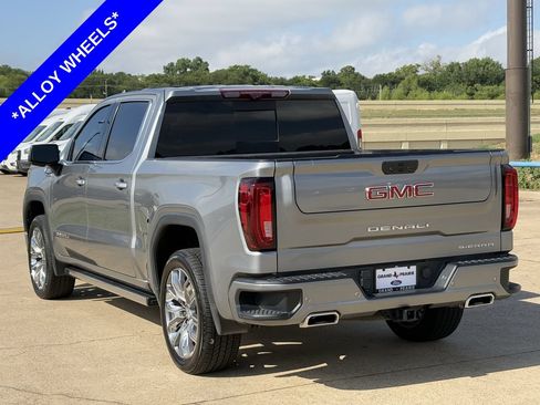 Used 2024 GMC Sierra 1500 Denali w/ Denali Reserve Package AWD/4WD image 6
