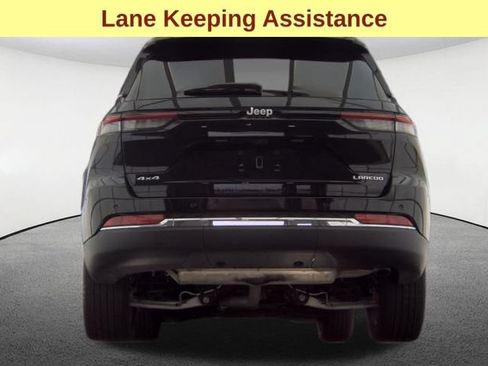 Used 2025 Jeep Grand Cherokee Laredo X AWD/4WD image 7