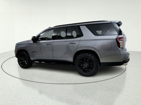 Used 2022 Chevrolet Tahoe Z71 w/ Z71 Off-Road Package AWD/4WD image 5