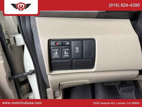 Used 2016 Honda Odyssey EX image 42