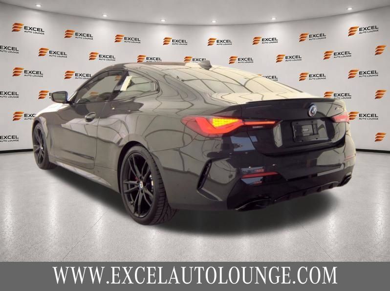 Used 2023 BMW M440i Coupe w/ Parking Assistance Package RWD image 3