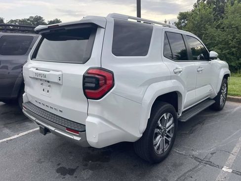 Used 2025 Toyota 4Runner Limited AWD/4WD image 13