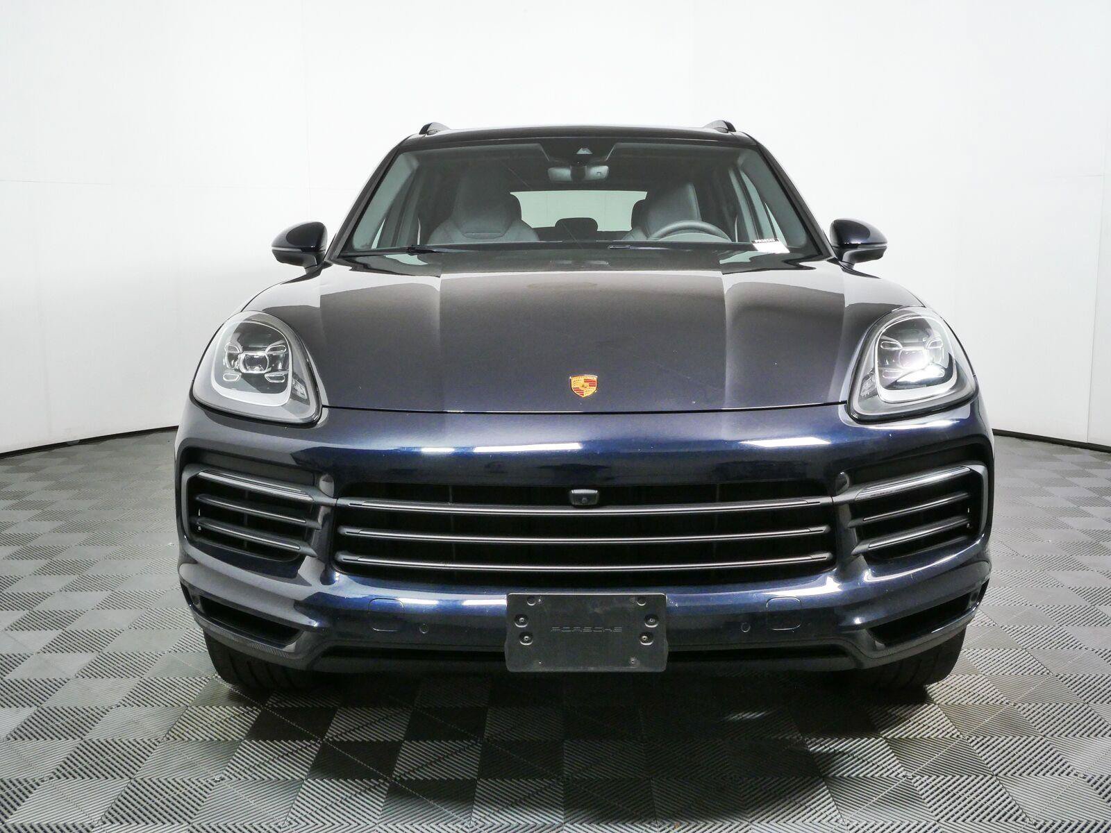 Certified 2023 Porsche Cayenne Platinum Edition AWD/4WD image 37