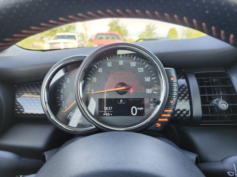Used 2015 MINI Cooper S FWD image 26