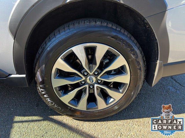 Used 2025 Subaru Outback Limited AWD/4WD image 36