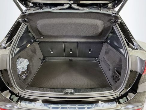 Certified 2025 Mercedes-Benz GLA 250 GLA 250 image 26