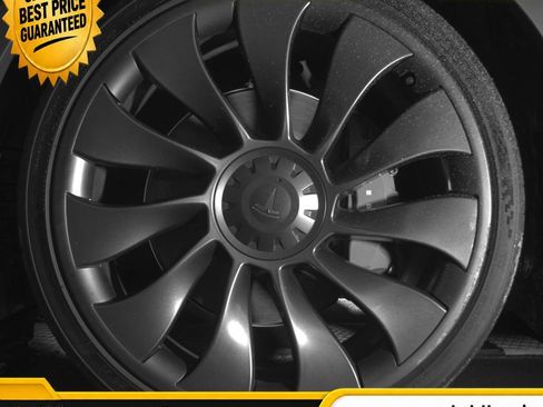 Used 2023 Tesla Model Y Performance AWD/4WD image 24