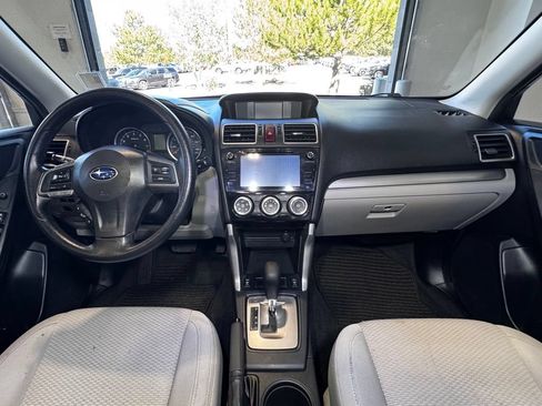 Used 2016 Subaru Forester 2.5i Premium w/ All-Weather Package AWD/4WD image 18