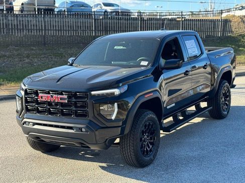 New 2026 GMC Canyon Elevation w/ Convenience Package RWD image 10
